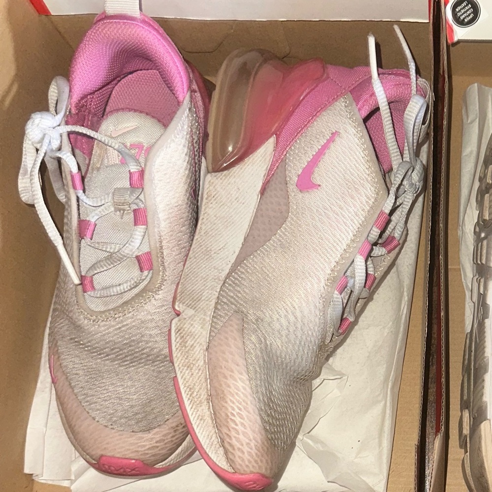 Nike (As Is)